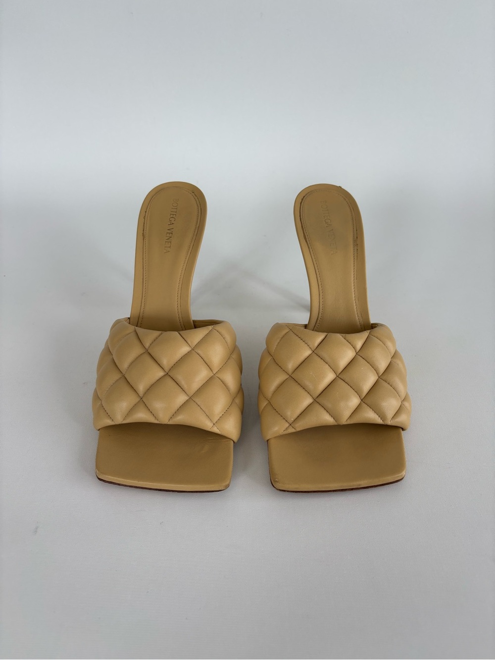 Bottega Veneta Quilted Slide Sandals - Tan